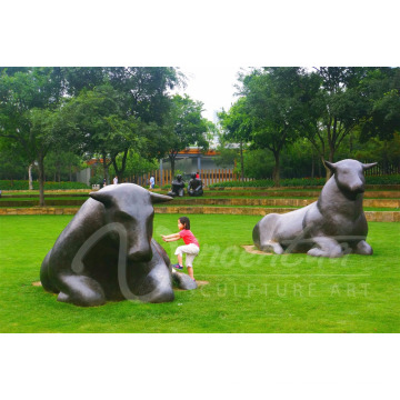 Jardin décoration métal artisanat taureau statue grandes sculptures extérieures en bronze